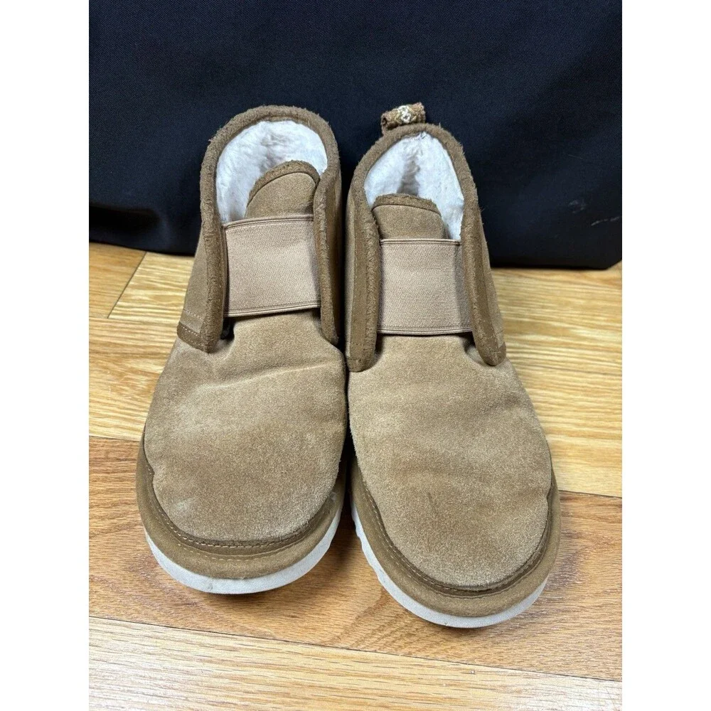 UGG Neumel Snapback Chestnut Suede Sheepskin Boots Mens Size 9 G0YRHM9A
